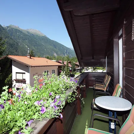 דירה In Austria With Mountain Views *