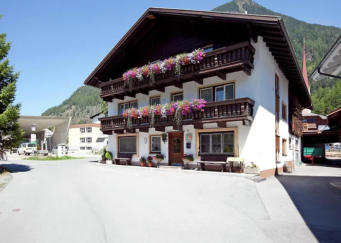 In Austria With Mountain Views *