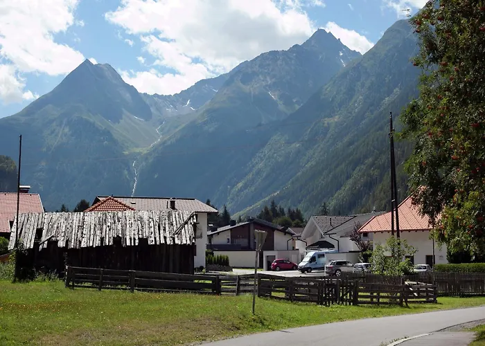 In Austria With Mountain Views Apartman *