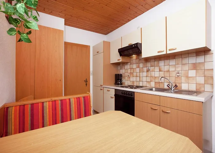 In Austria With Mountain Views Apartman