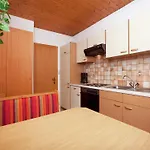 In Austria With Mountain Views Apartament